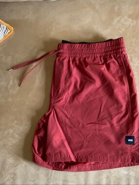 Vans Men's brick Elastic-Waist Athletic Shorts/swim trunks not lined
